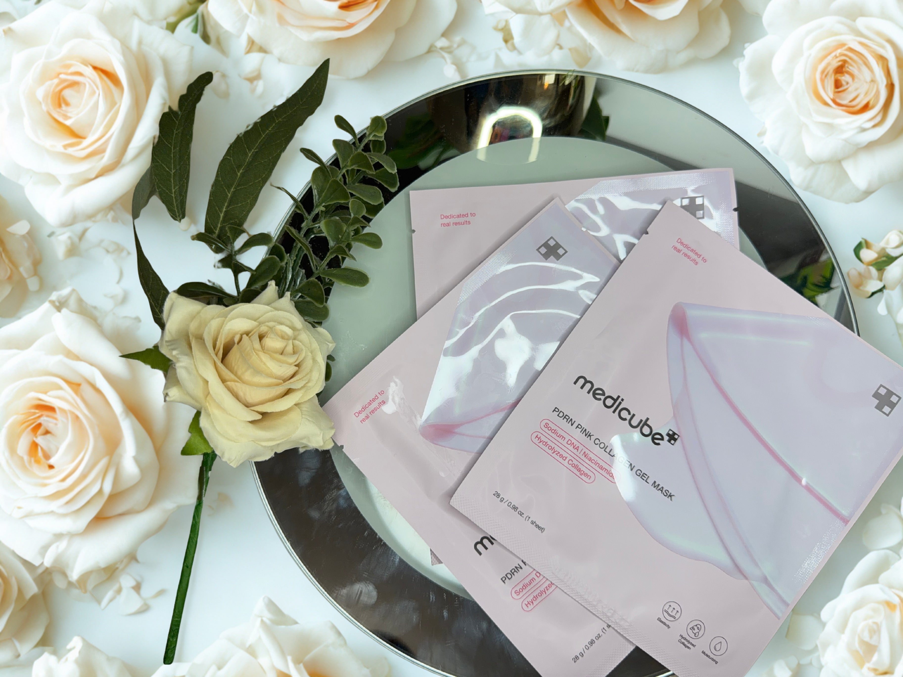 Medicube Pink PDRN Collagen Gel Mask
